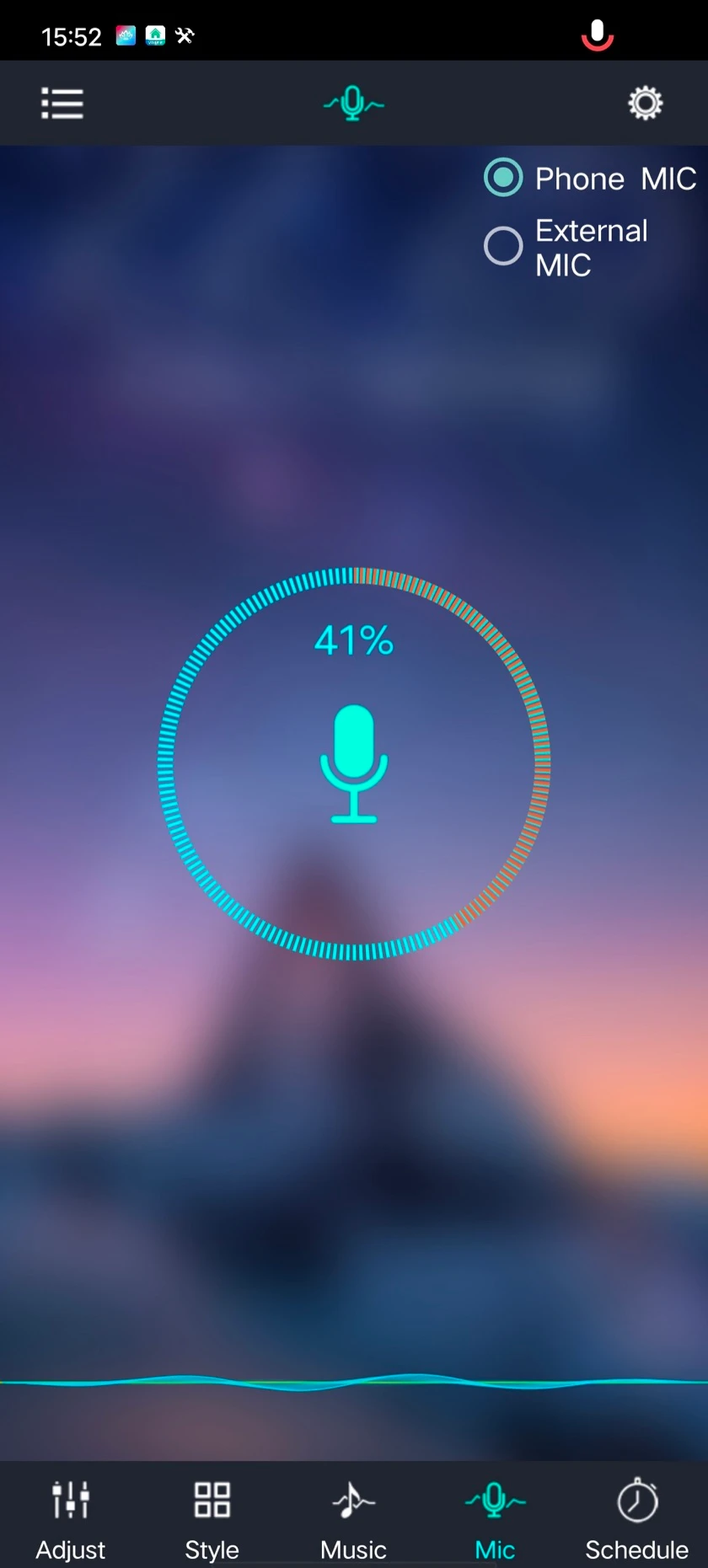 Lotus Lantern Mic tab with Phone MIC selected: a ring showing the sound level as a percentage and a waveform trace.